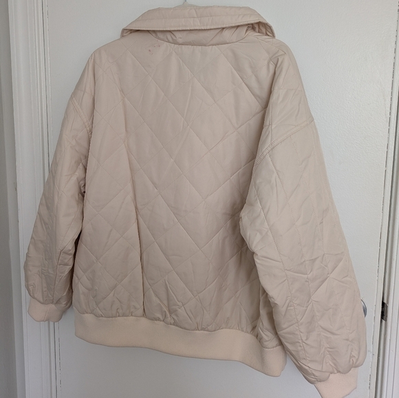 Cream Quilted Jacket - Picture 4 of 11